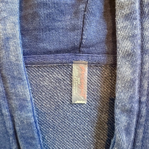 We The Free (Free People) Cropped V-Neck Hoodie - Blue - Size Extra Small - Picture 4 of 12